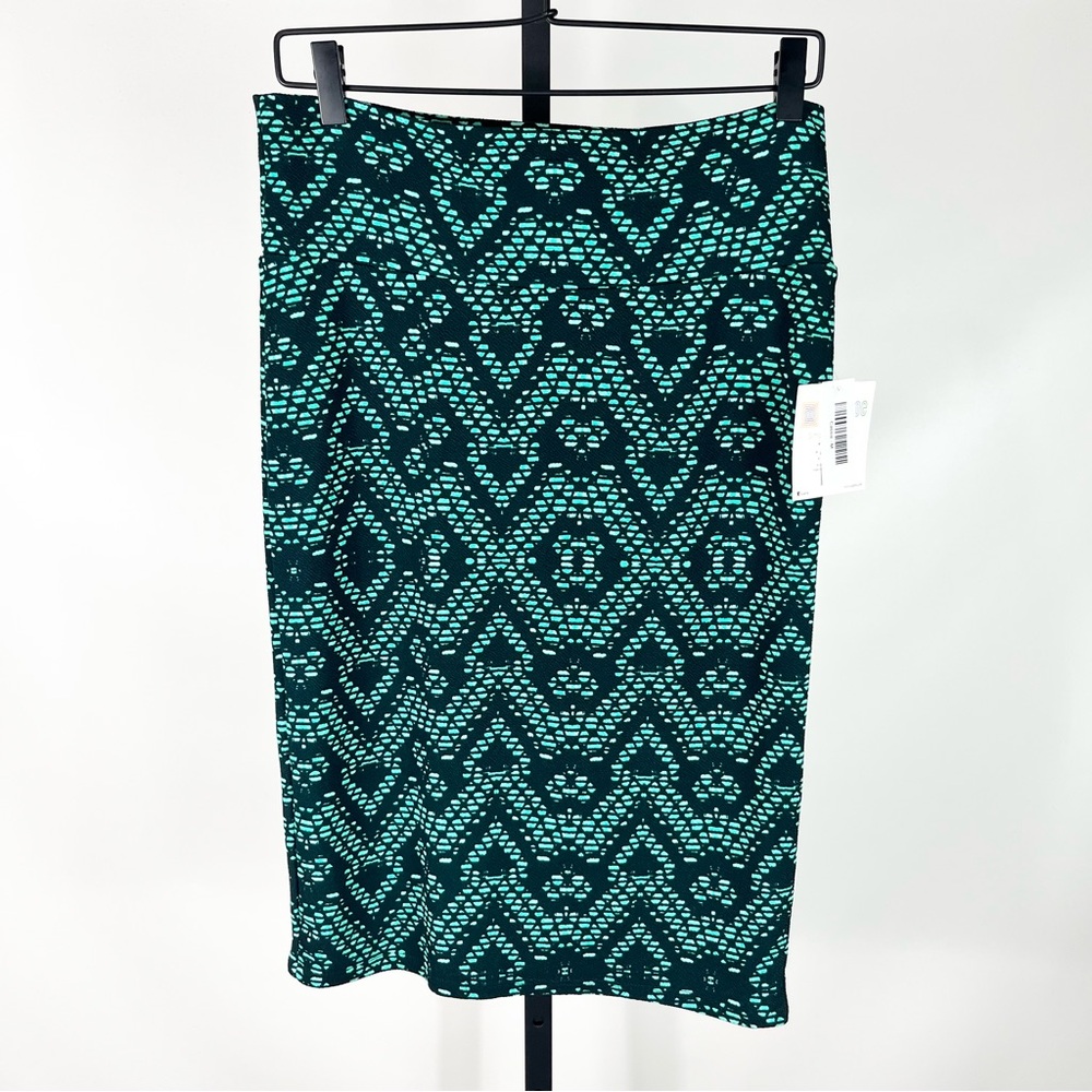 NWT LuLaRoe Cassie Pencil Skirt Size Medium
